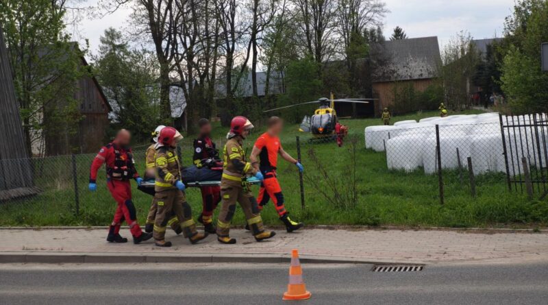 Groźny wypadek w Koniówce – 13-latka potrącona na crossie